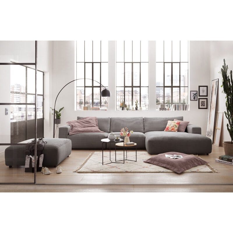 Gallery M branded Sitzer Musterring 3,5 Sofa Cord by Lucia