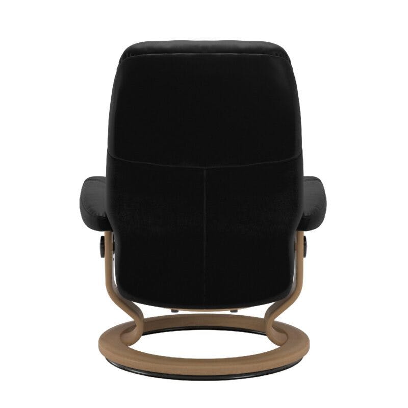 Stressless Consul Classic Sessel mit Lederbezug Batick Black und Gestell in Holzfarbe Eiche – Rückansicht