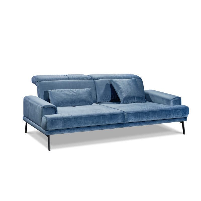 Musterring MR 4580 3-Sitzer Sofa in Bezug Velvet blue-grey mit Deko-Kissen.