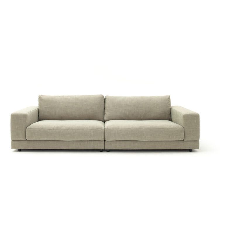 Raum.Freunde Juni 3-Sitzer Sofa mit Bezug aus Flachgewebe in Lindgrün - frontal