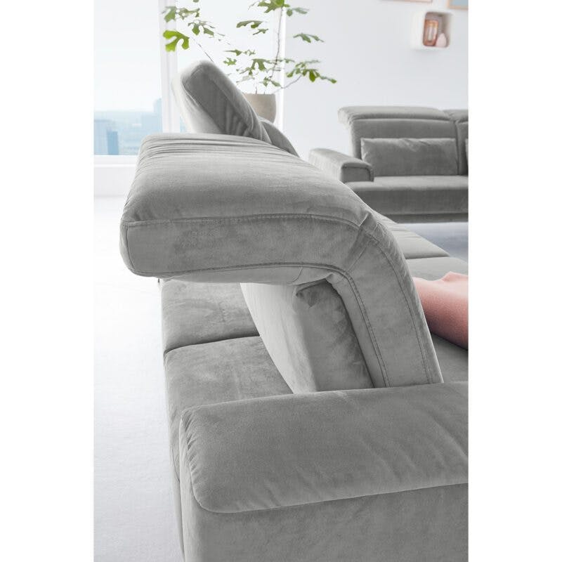 Musterring MR 4580 Sofa in Velvet grey Detailbild Kopfstützenverstellung