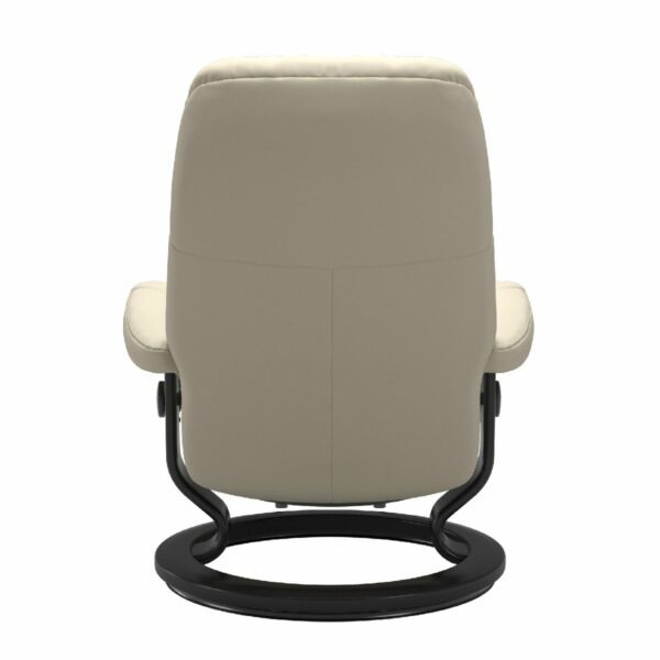 Stressless Consul Classic Sessel mit Lederbezug Batick Cream und Gestell in Holzfarbe Schwarz – Rückansicht
