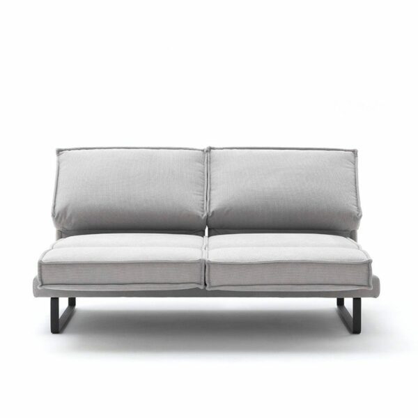 Raum.Freunde My Sofa in Bezug Free silver mit Kufen in schwarz mit Drehsitzen