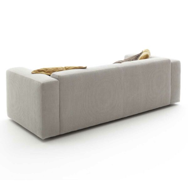 Raum.Freunde Laja 3-Sitzer-Sofa mit Bezug aus Cord in Graubeige Rückenansicht