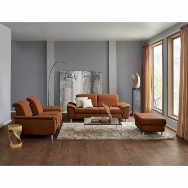 Calizza Interiors Jade Hocker mit Stauraum mit Bezug Flachgewebe Eco-Soil 96 haselnuss – Wohnbeispiel