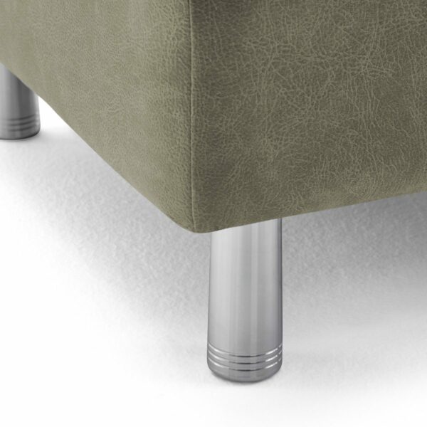 Calizza Interiors Jade Sofa mit Bezug Microfaser Bulus 14 stone – Detail Fuß