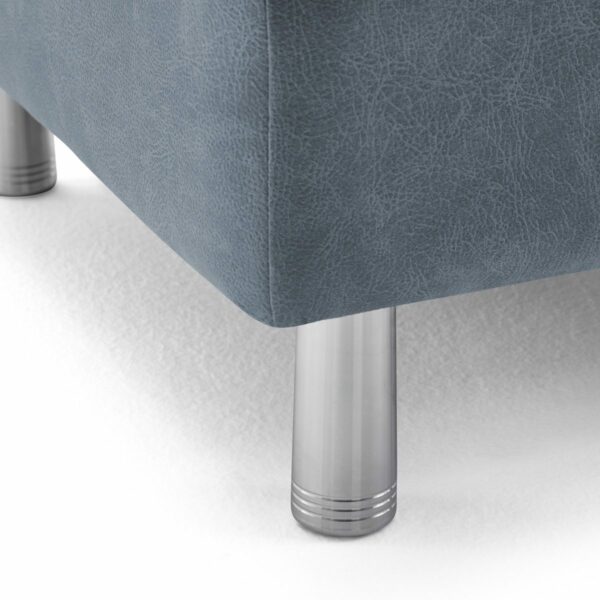 Calizza Interiors Jade Sofa mit Bezug Microfaser Bulus 16 steel – Detail Fuß