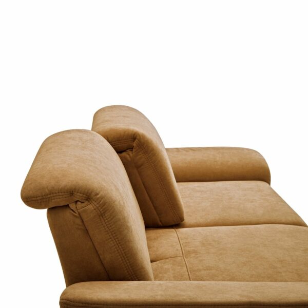 Calizza Interiors Jade Sofa mit Bezug Flachgewebe Eco-Soil 23 mais – Sitztiefenverstellung