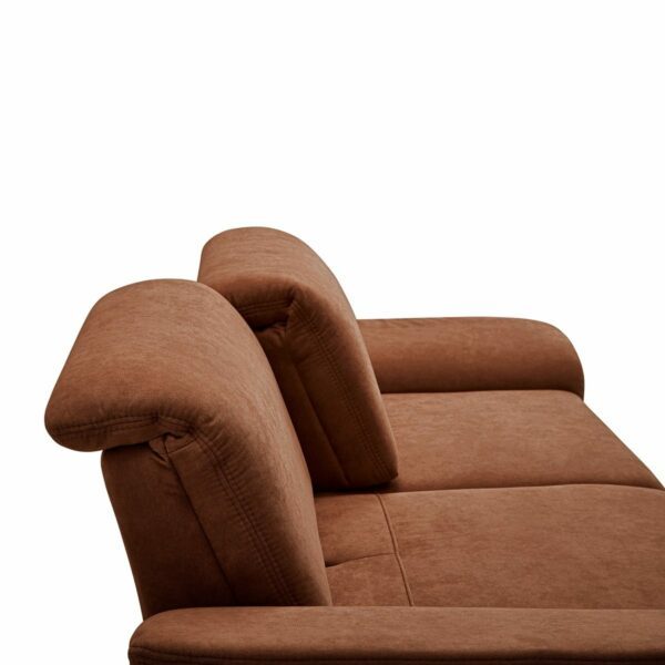 Calizza Interiors Jade Sofa mit Bezug Flachgewebe Eco-Soil 96 haselnuss – Sitztiefenverstellung