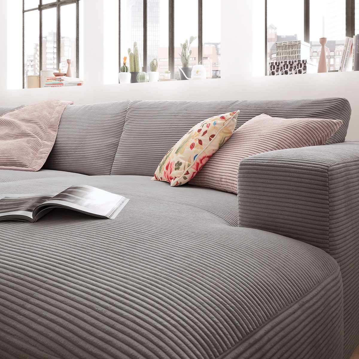 Cord M by Sofa 3,5 Sitzer branded Gallery Musterring Lucia