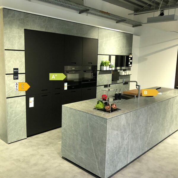 Next 125/NX950 Einbauküche - Ausstellung Stockach - Küchen