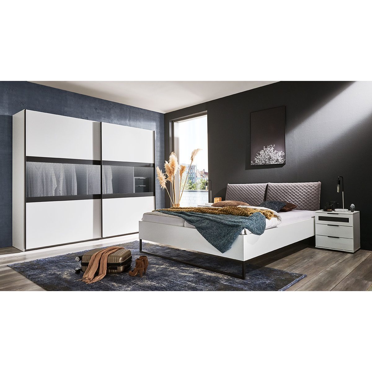 Schlafzimmer mit komplettes Schwebetürenschrank Wimex 3-tlg. Alicante